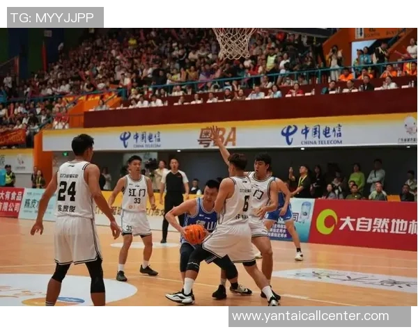 2015年CBA广东队与佛山队精彩对决回顾及赛后分析